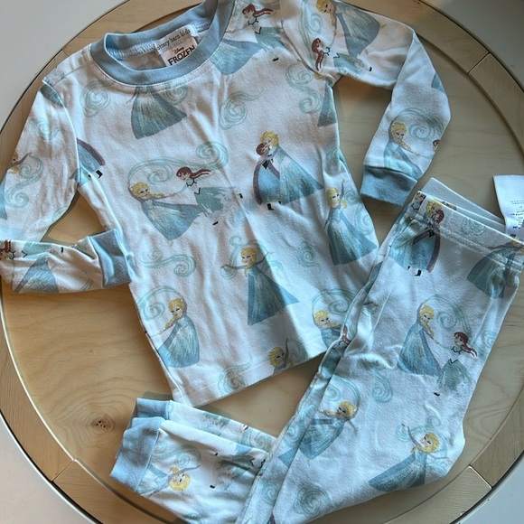 Pottery Barn Kids Other - Pottery Barn Kids White and Light Blue Frozen Print Pajama Set